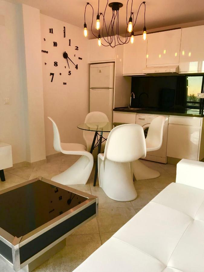 Apartament Virginia Of The Sea Benidorm Zewnętrze zdjęcie